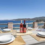 Redinoce Villa *