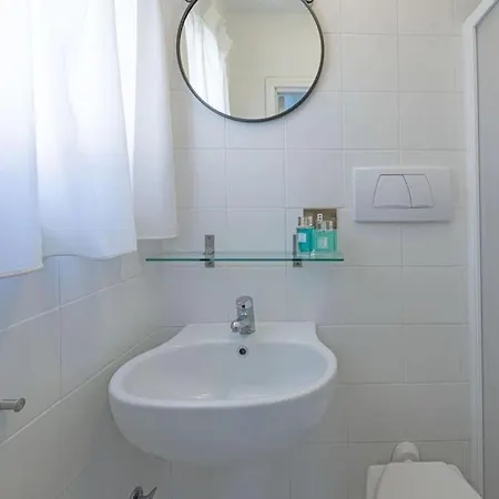 Redinoce * Bagno-Sprizze